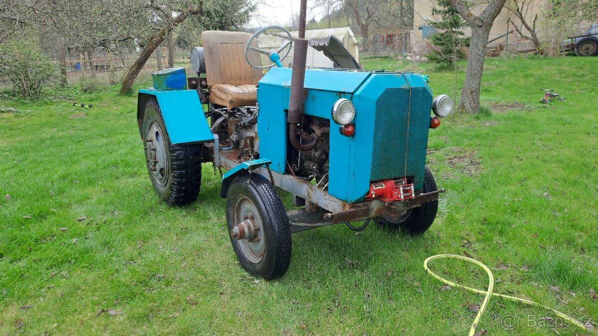 Traktor domácí výroby - 2
