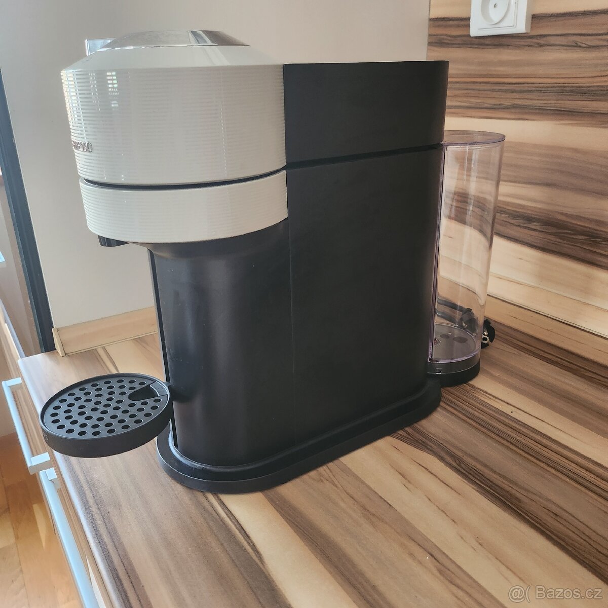 Kapslový kávovar Krips Nespresso Vertuo Next - 2
