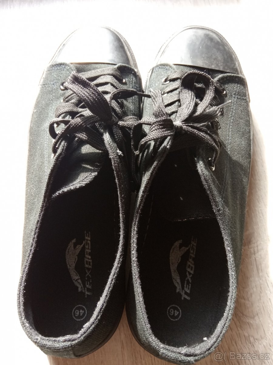 Nove boty 46 - 2