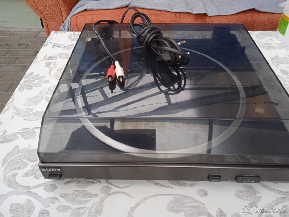 prodám gramofon - 2