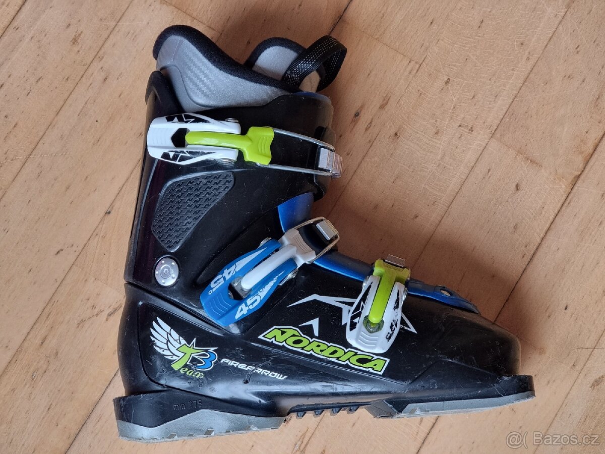 Lyžáky Nordica 23.5 cm - 2