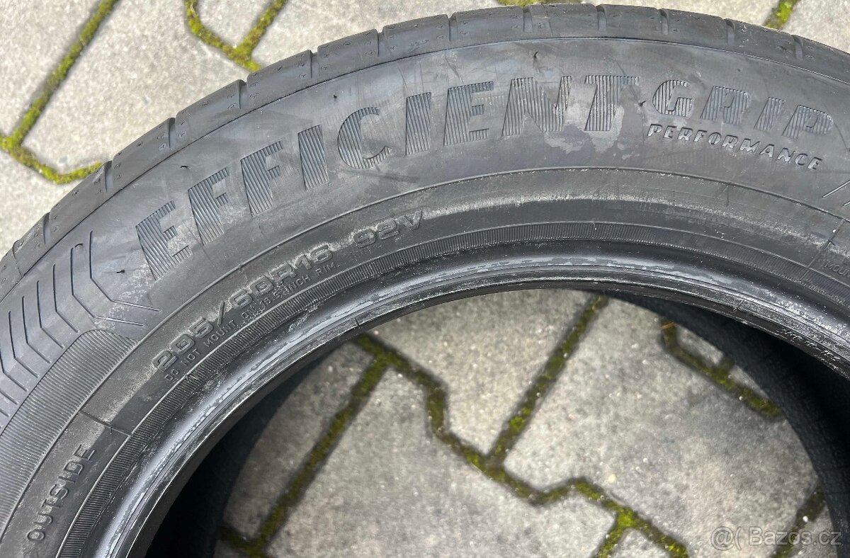 Goodyear Efficientgrip Performance - 2