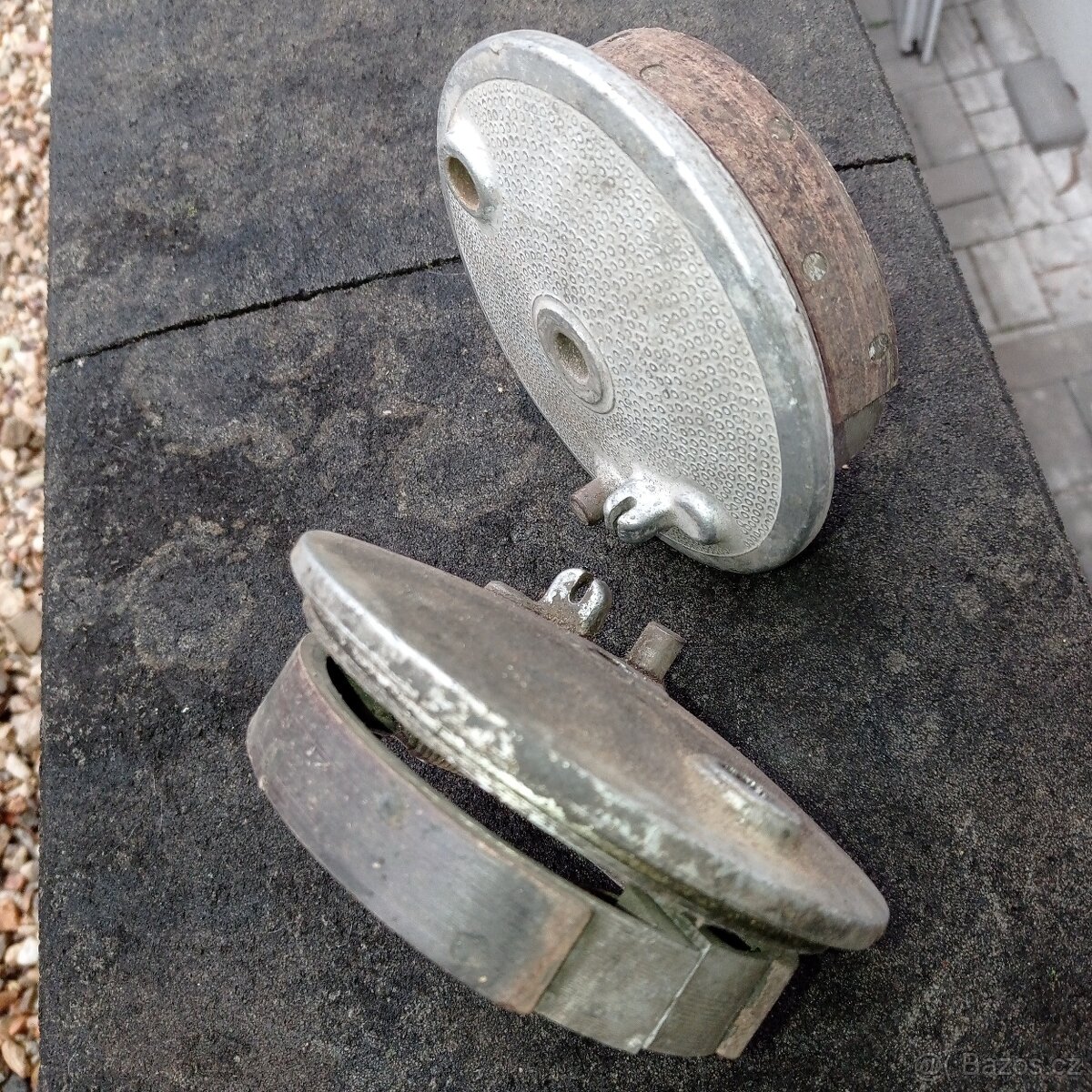 JAWA 50 Pionýr 05 20 21 23 Mustang štít brzda - 2