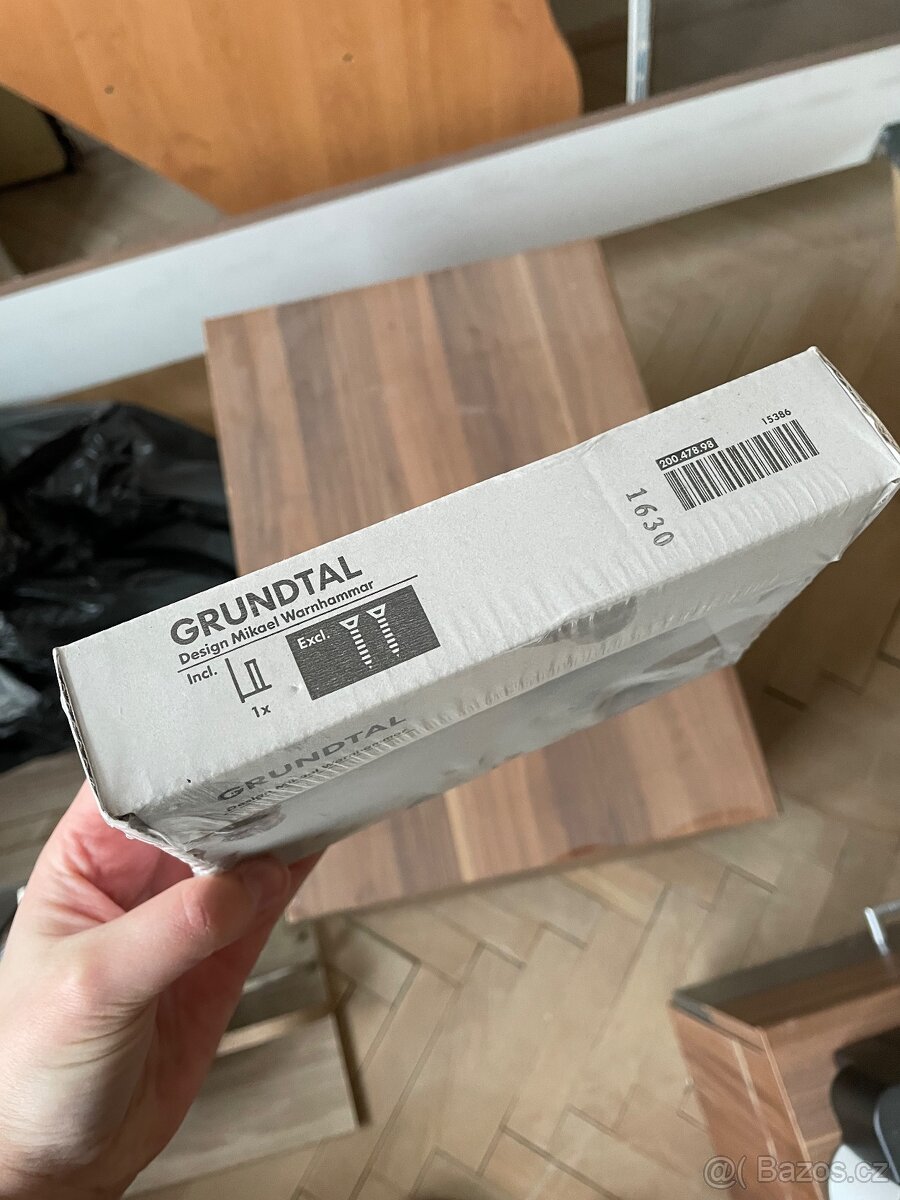 Držák na toaletní papír - 2