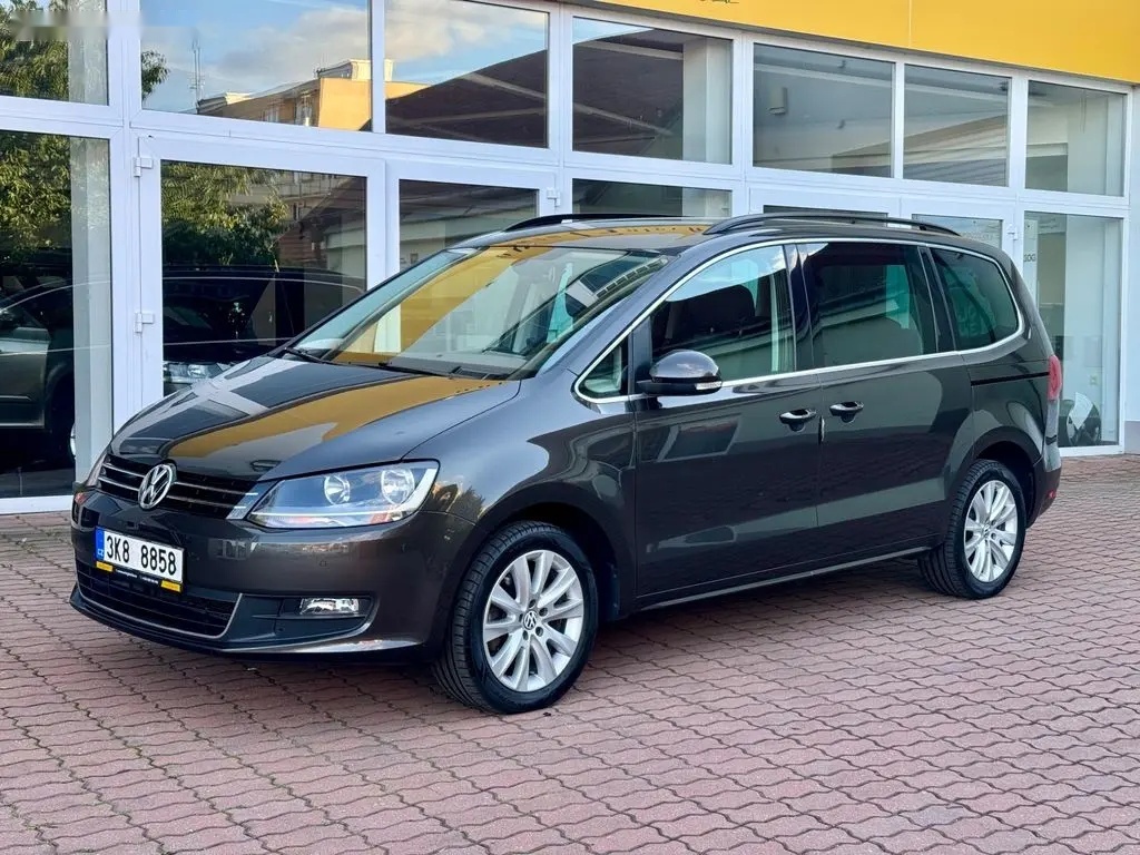 Volkswagen Sharan, 2.0TDI DSG 7 míst - 2