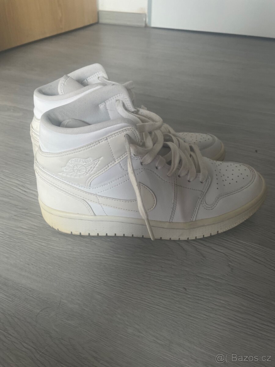 Nike Air Jordan 1 High - 2