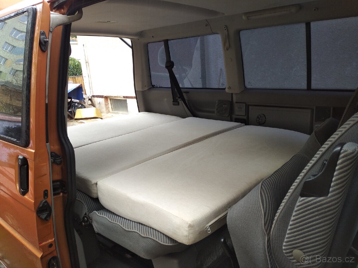 VW T4 Multivan matrace skládací - 2