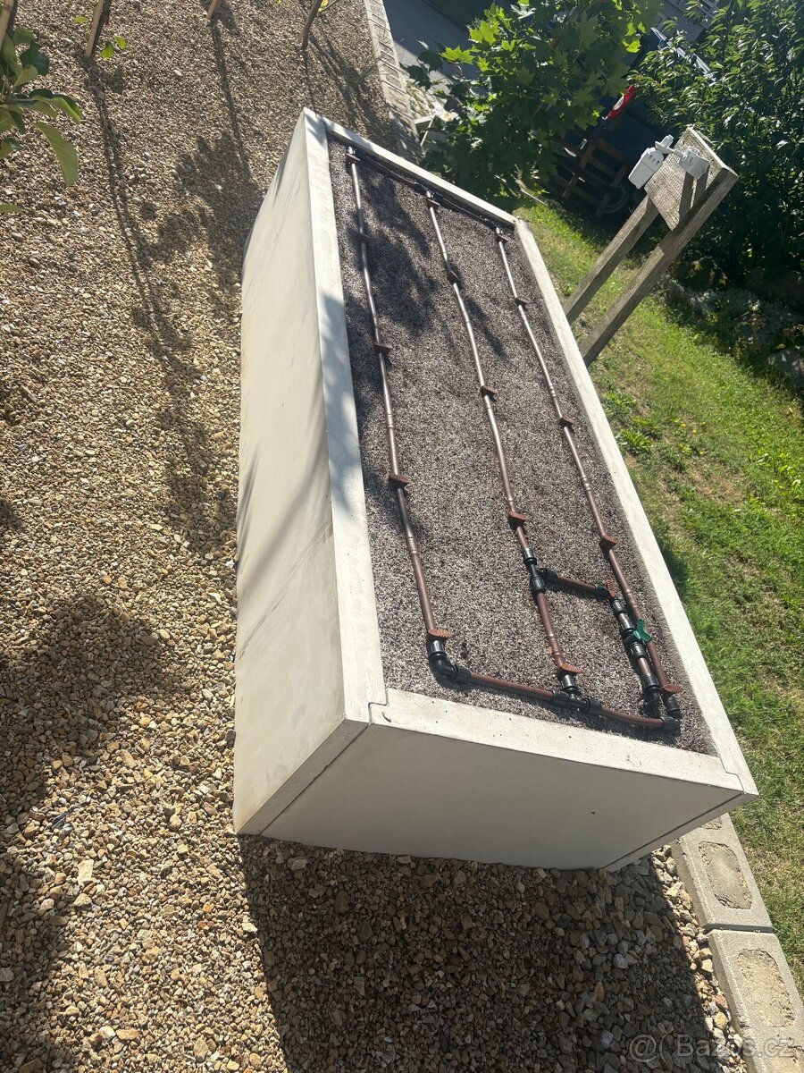 Vyvýšený záhon - 2