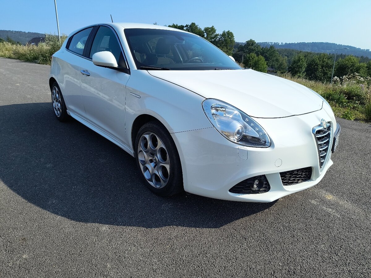 Alfa Romeo Giulietta - 2