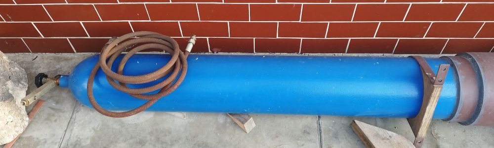 Kompresor + láhev a příslušenství - 2