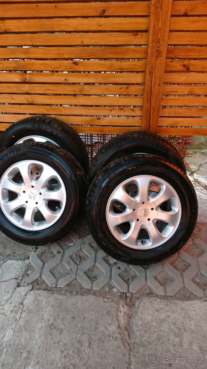 Originál litá kola Peugeot - 2