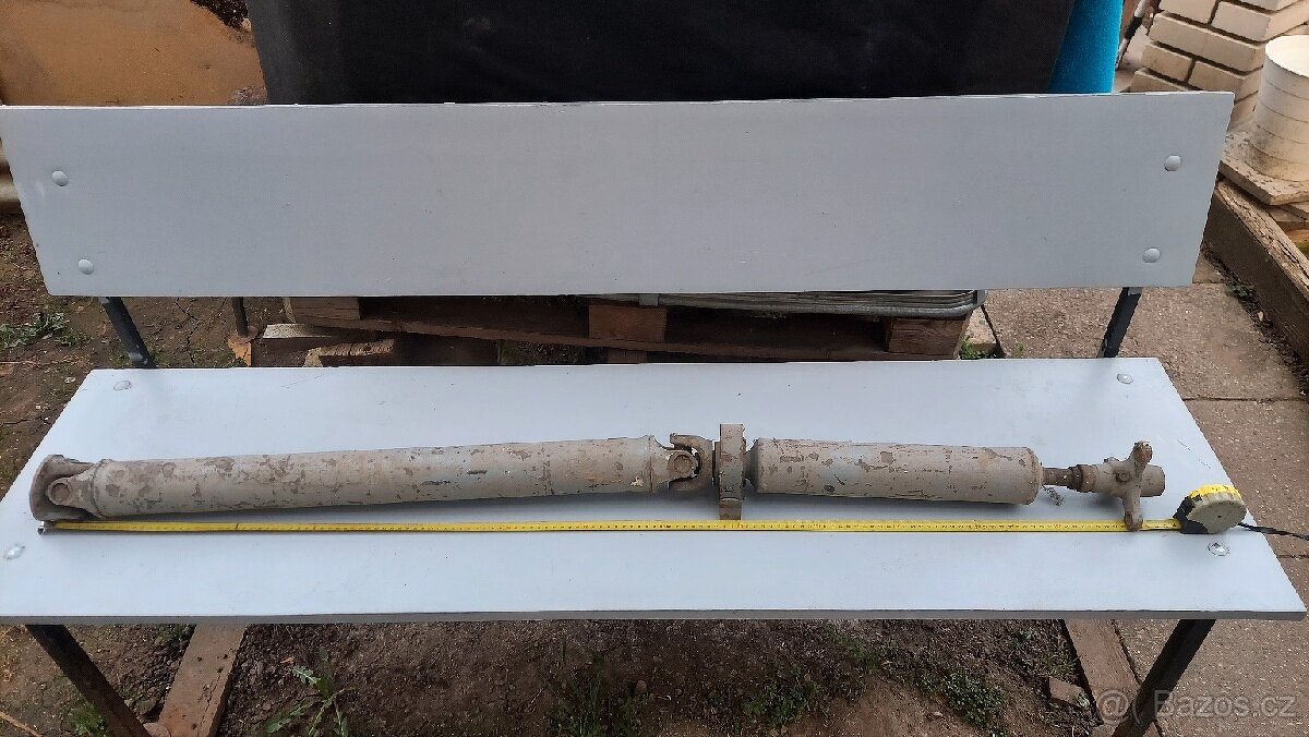 Kardanová hřídel. - 2