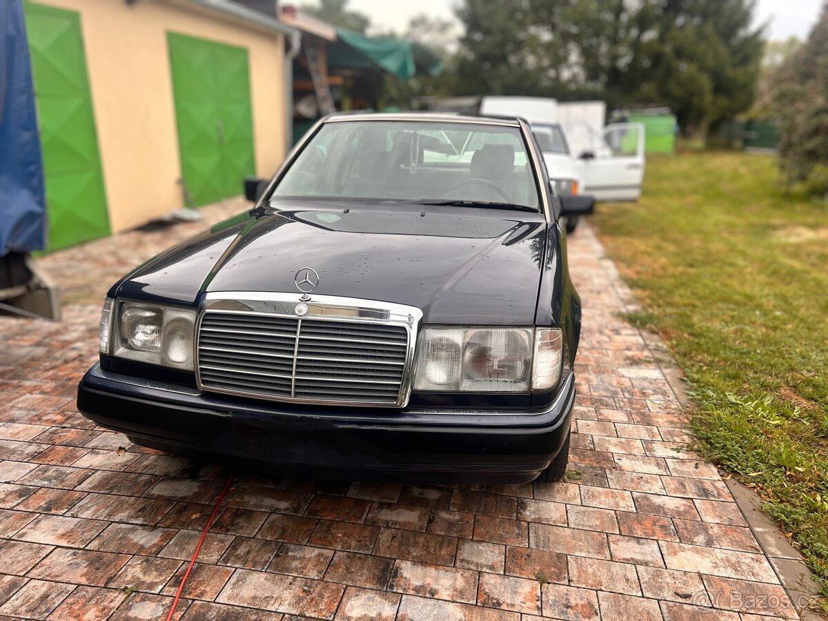 Mercedes 124 200D - 2