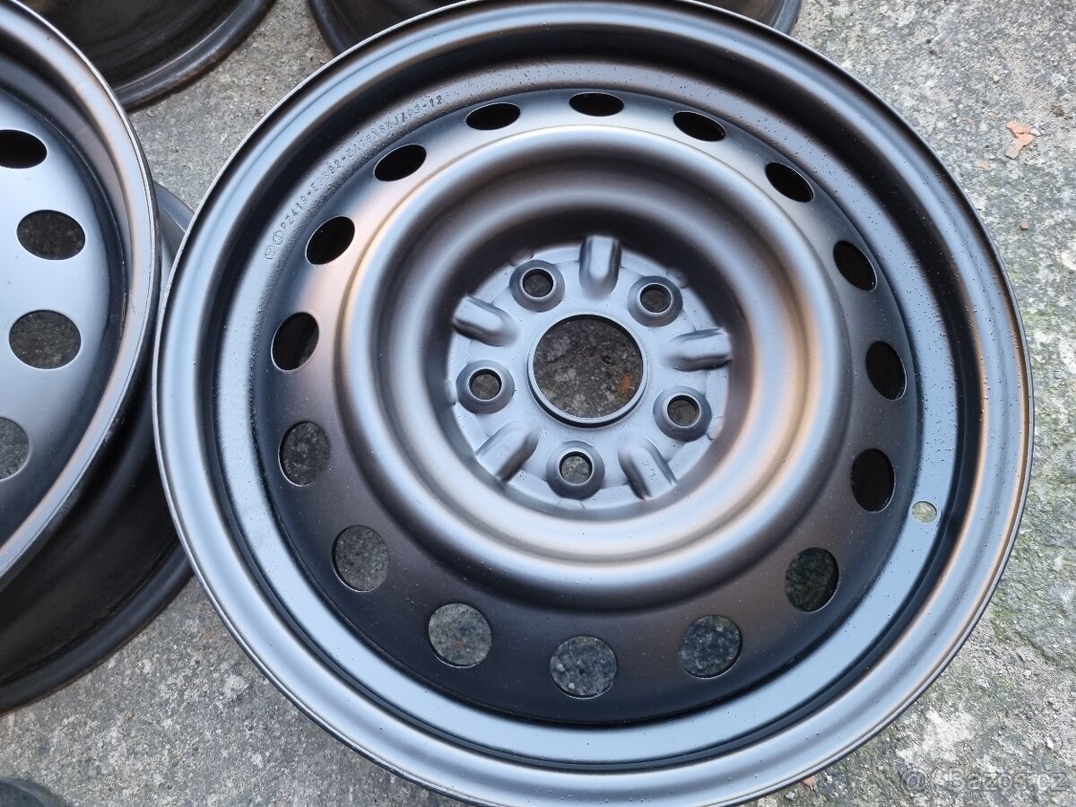 Plechové disky Toyota 16" 5X114,3 ET45 6,5J - 2