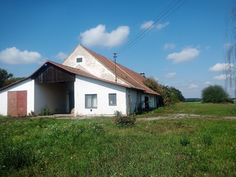 Zemědělský areál 34311 m² Třebosice u Pardubic - 2