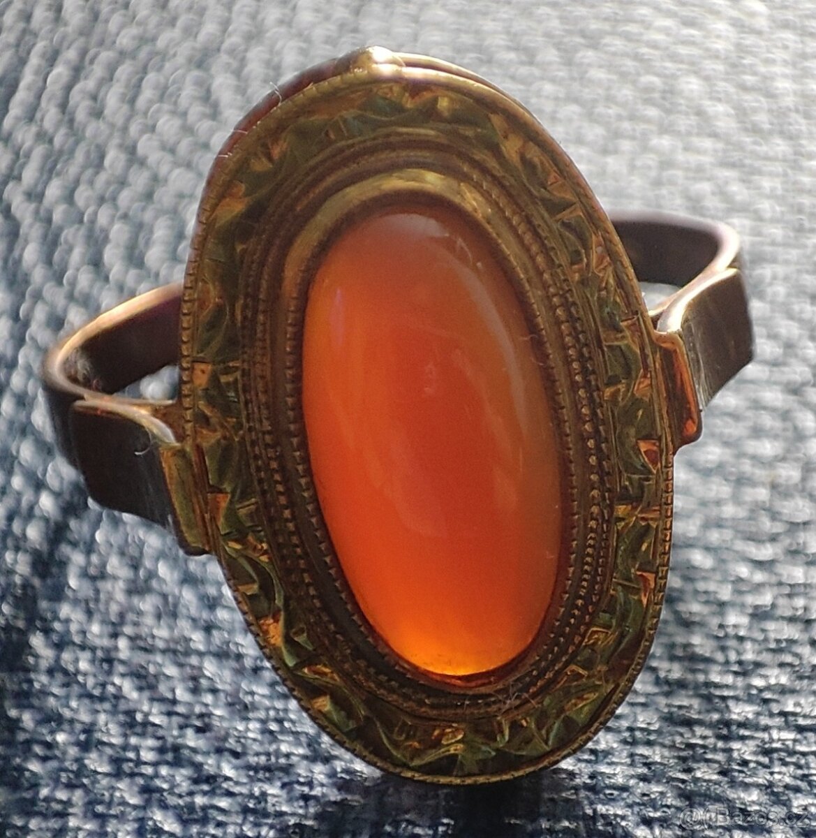 Dámský zlatý prsten - 2