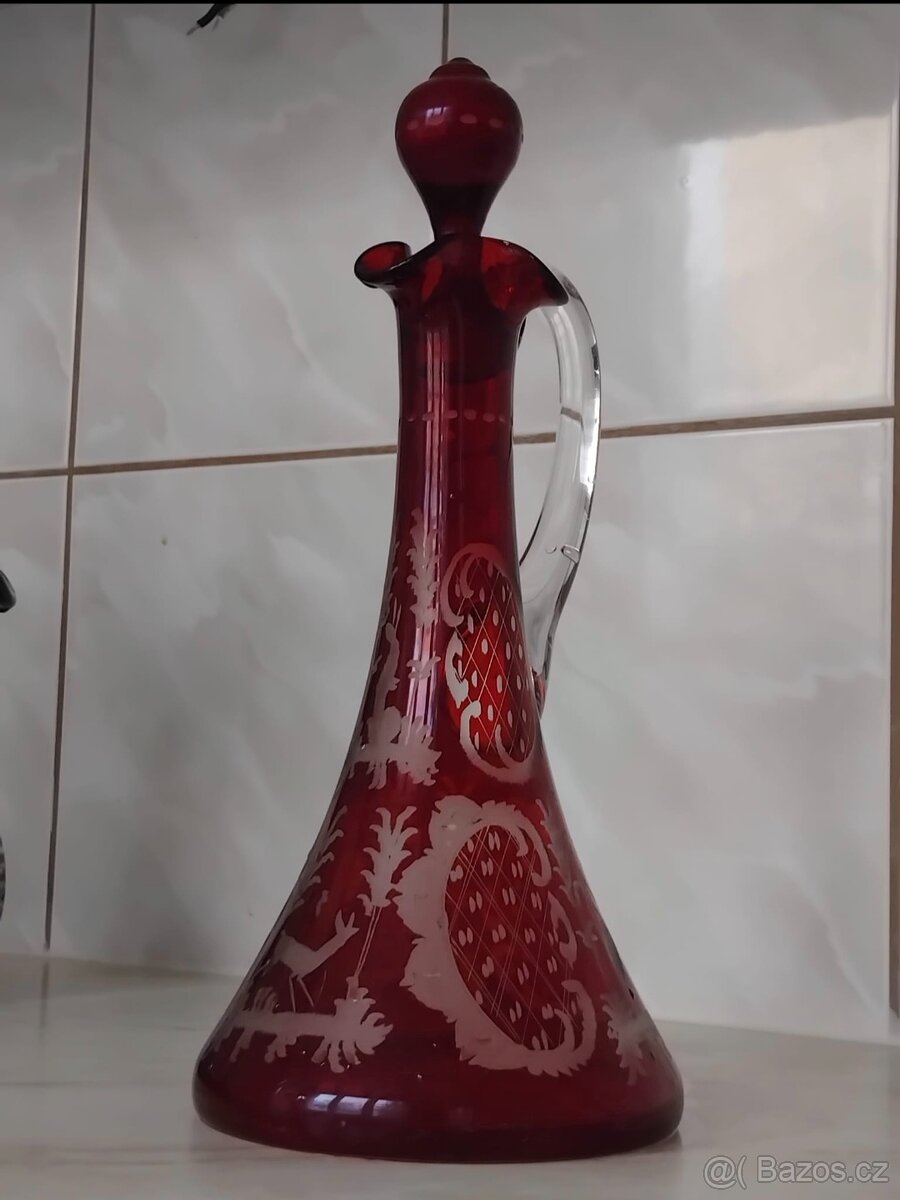 Karafa Biedermayer rubín.sklo r.1835 - 2