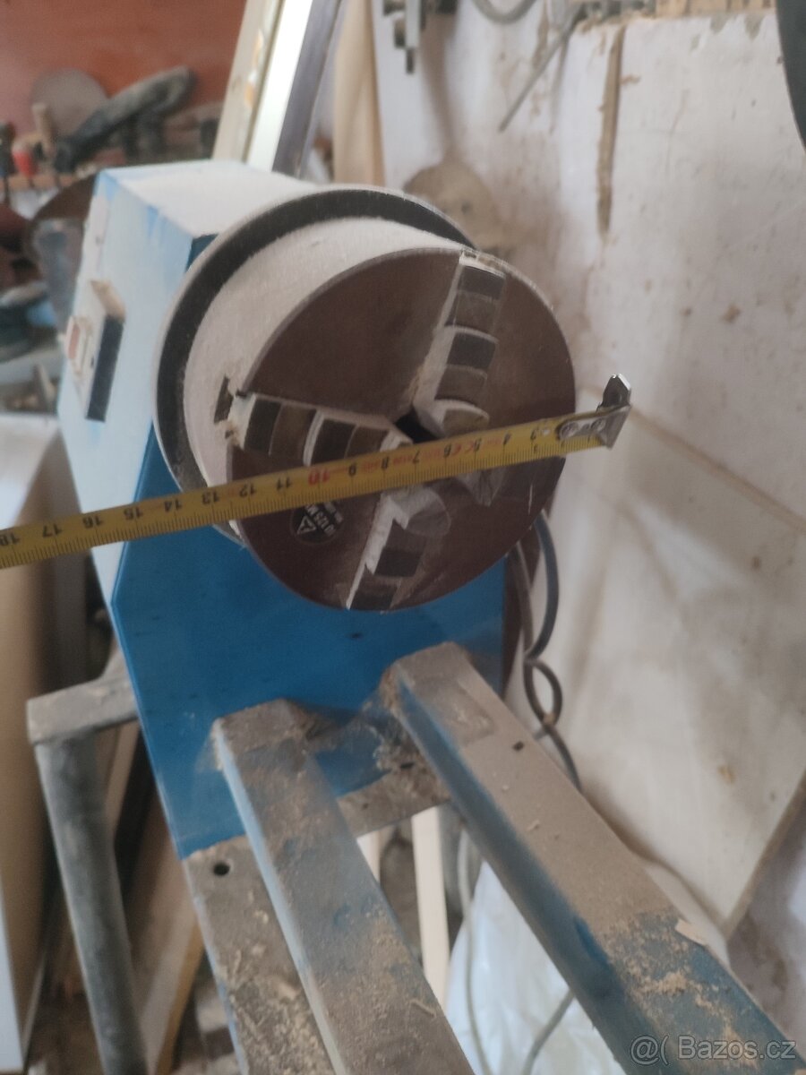 Soustruh na dřevo - 2