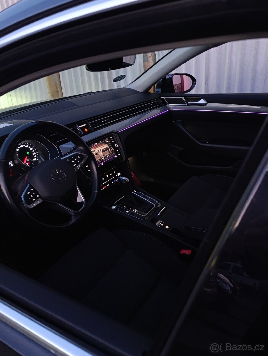 Passat B8 2021 rok DSG Dovoz Belgie - 2