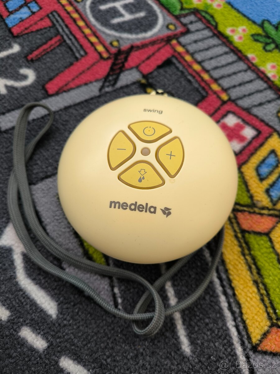 Odsávačka mléka Madela Swing - 2