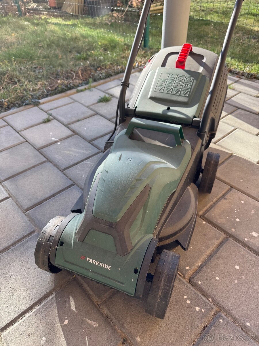 Parkside elektrická sekačka - 2