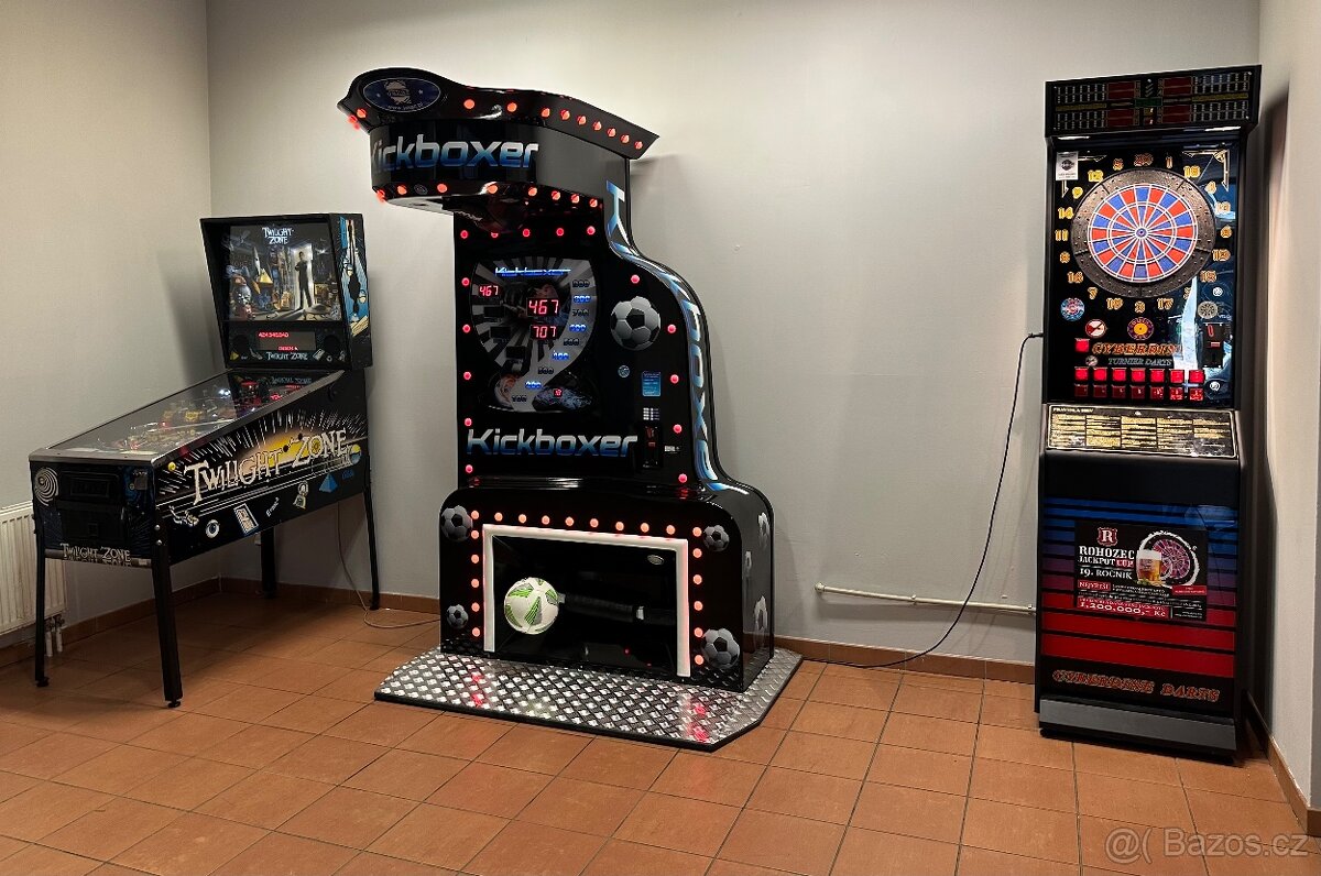 Kickboxer Multiplayer boxer Jakar novy rok - 2