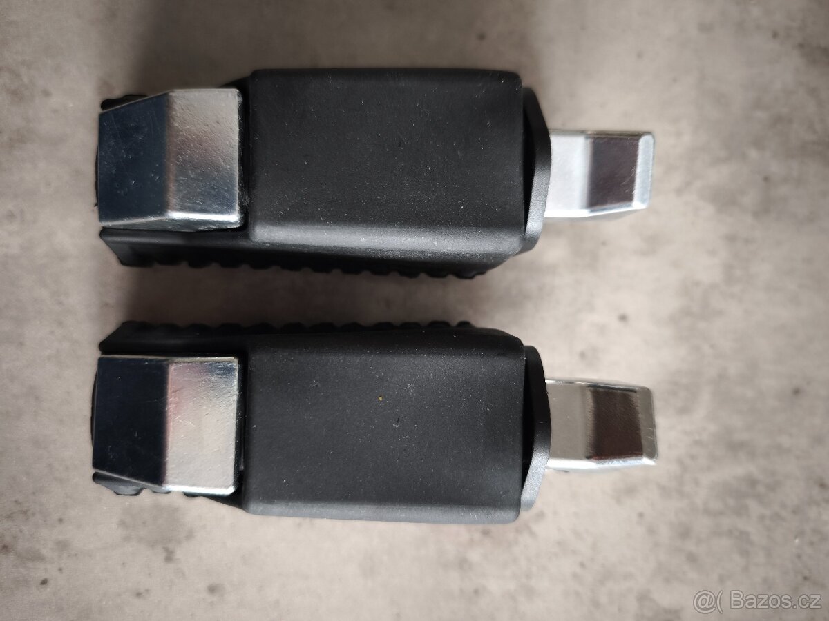 zadní stupačky na BMW - 2