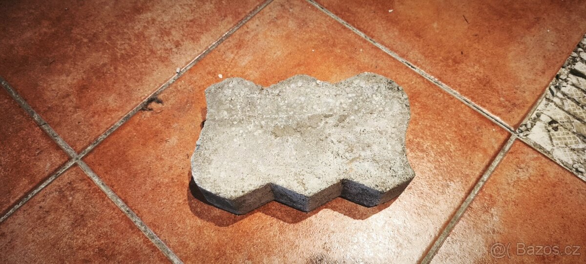 zámková dlažba - 2
