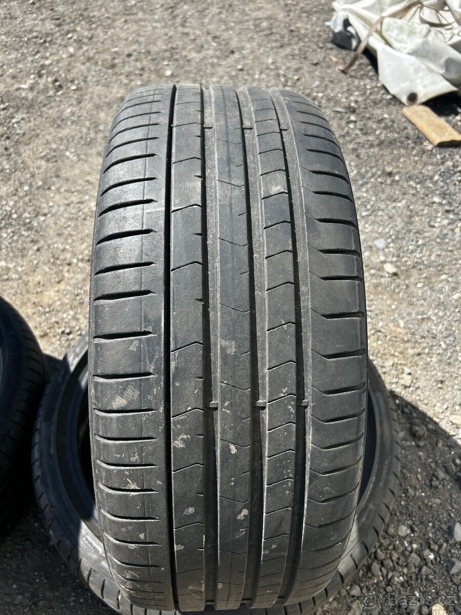 245/35R20 Pirelli P Zero - 2