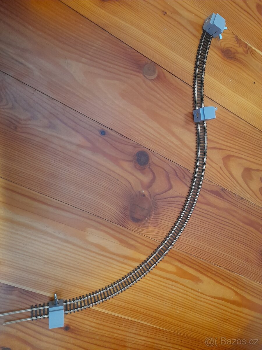 Svorky pro Flexi koleje N, TT a H0 - 2