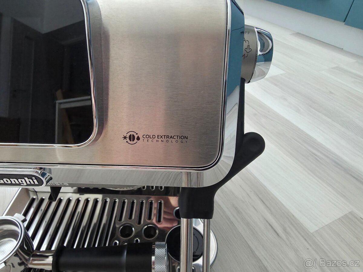 Kávovar deLonghi La Specialista Touch - 2