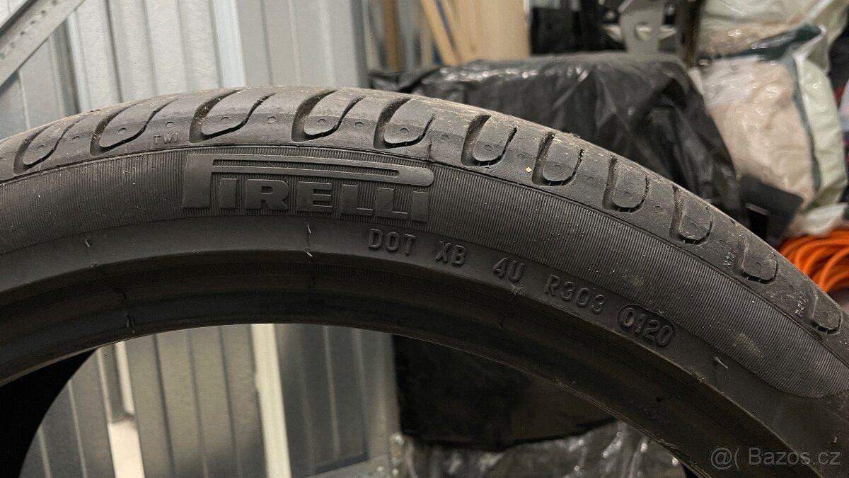 Pirelli 225/40 R18 - 2