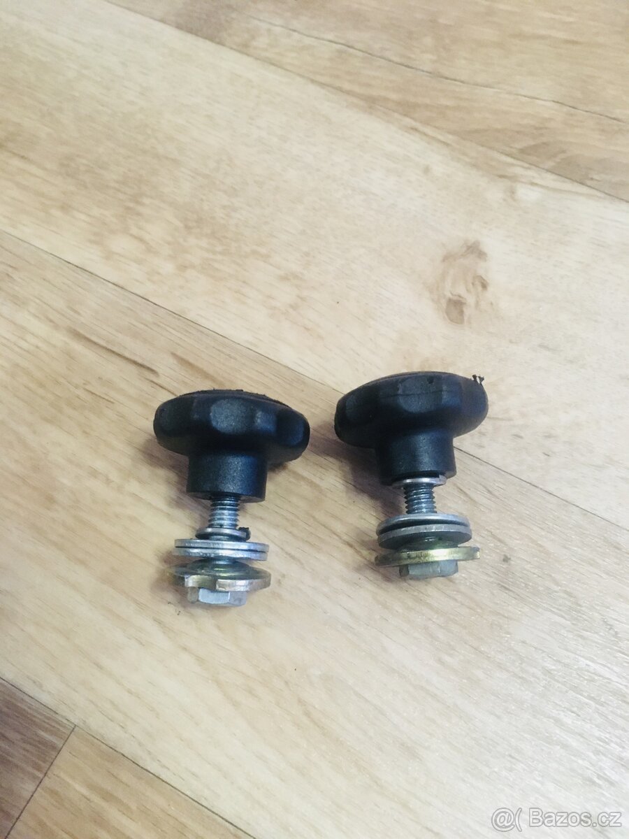 Šrouby madla dolní - 2