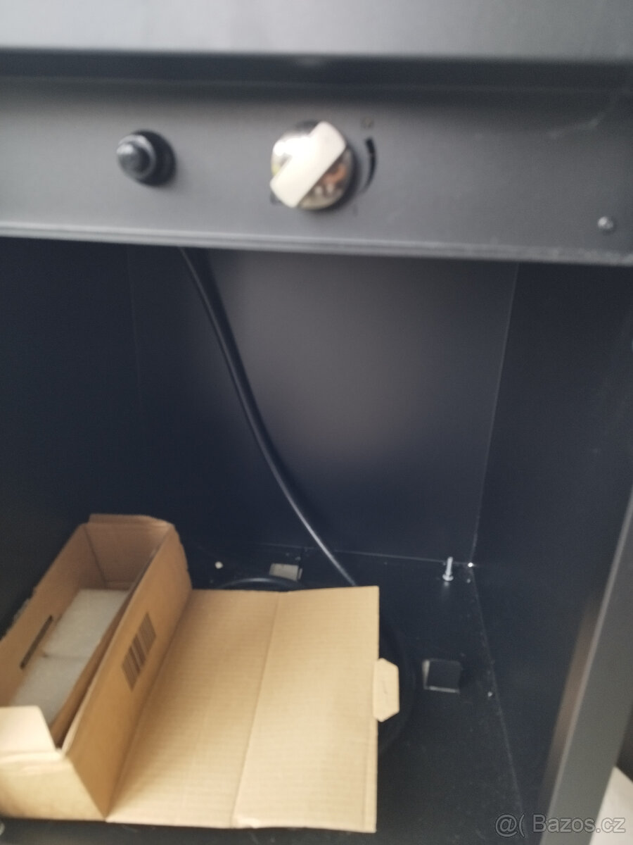 Plynové kamna Planika KL 21 Square - 2