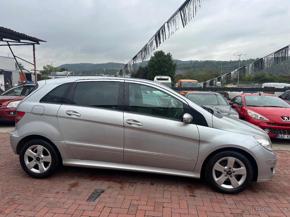 ///// Mercedes-Benz B180CDI 80kw AUTOMAT , slušný stav ///// - 2
