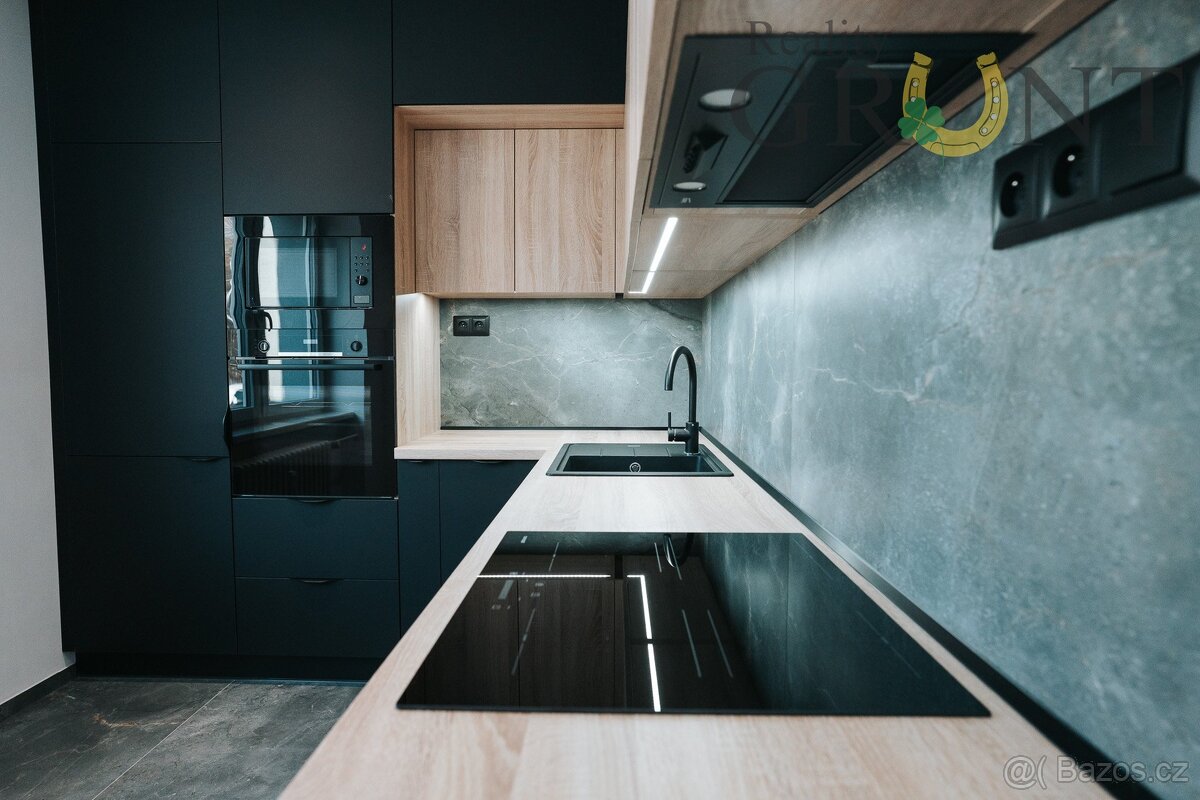 Pronájem bytu 2+1 56 m², Karviná - Hranice, ev.č. 00217 - 2