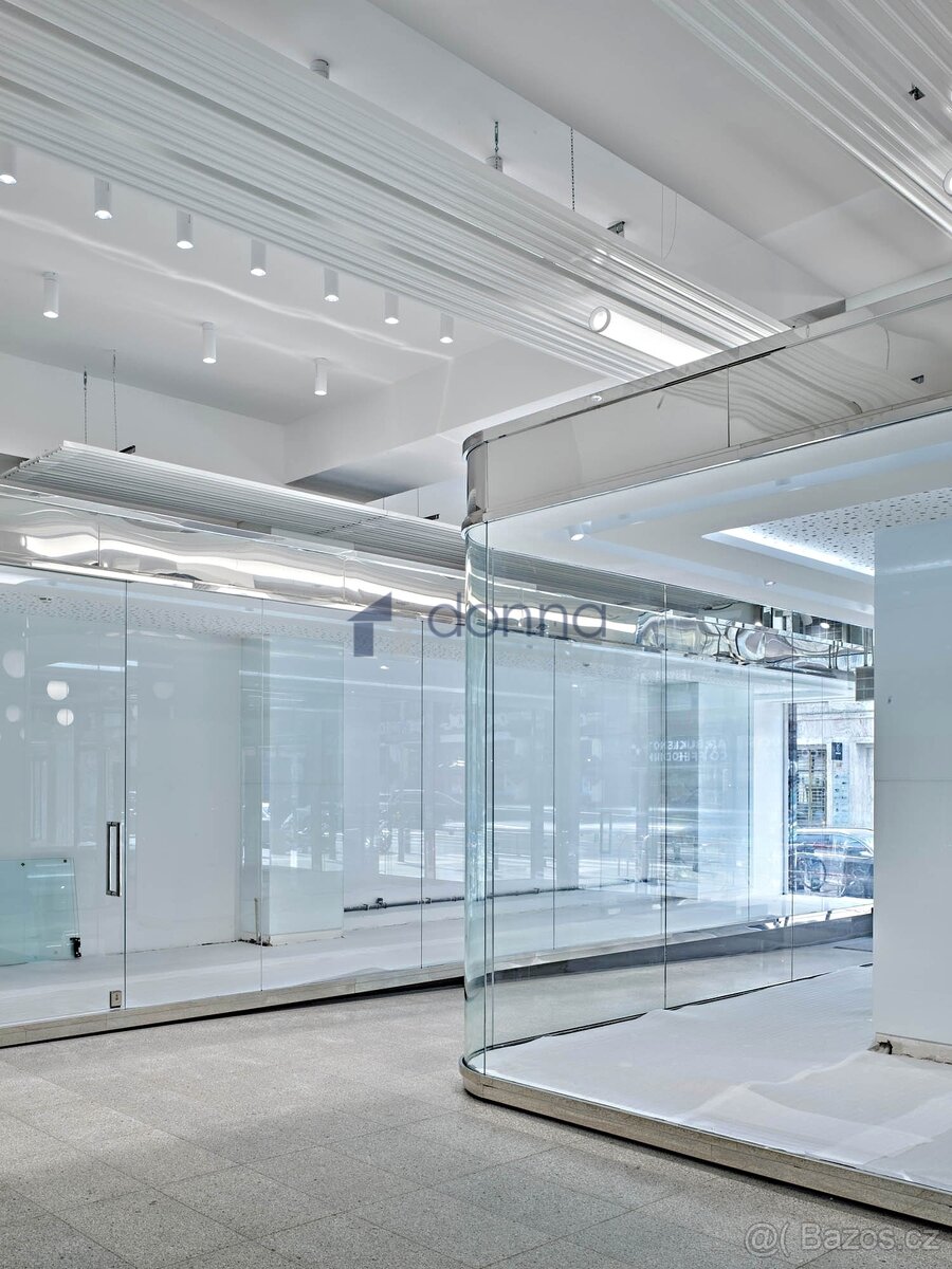 Pronájem obchodního prostoru 34 m² Na Poříčí Praha 1 - Nové - 2