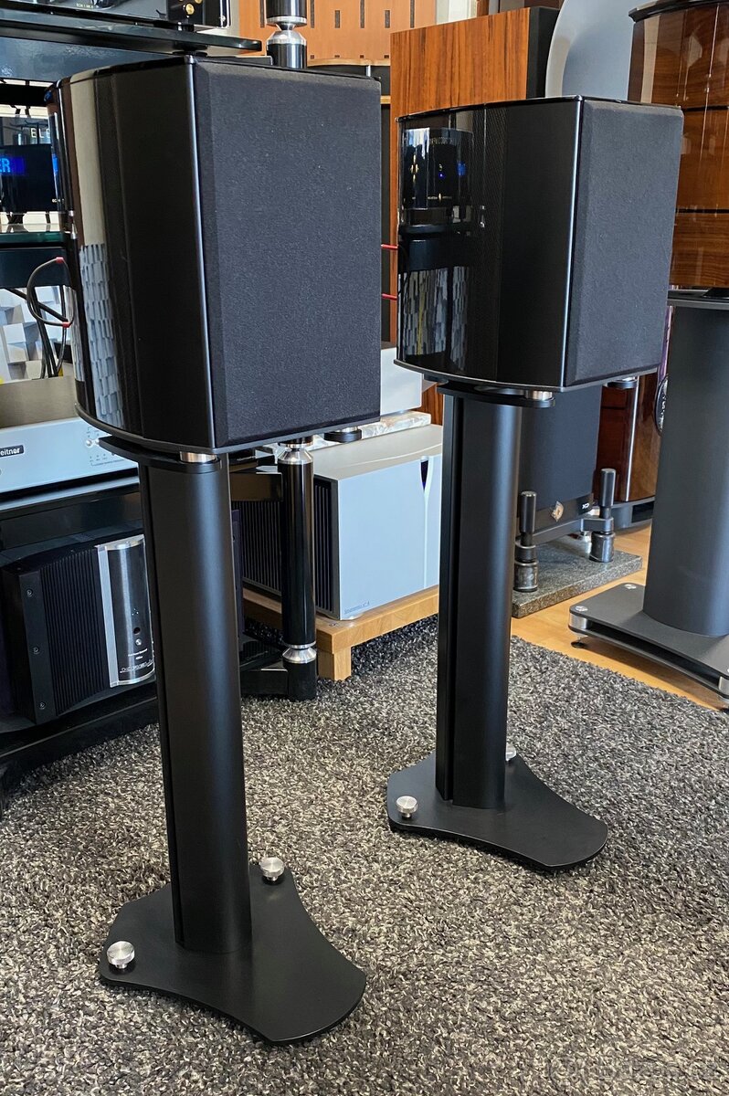 Nyni za 30 tis. - WILSON BENESCH ARC - 2