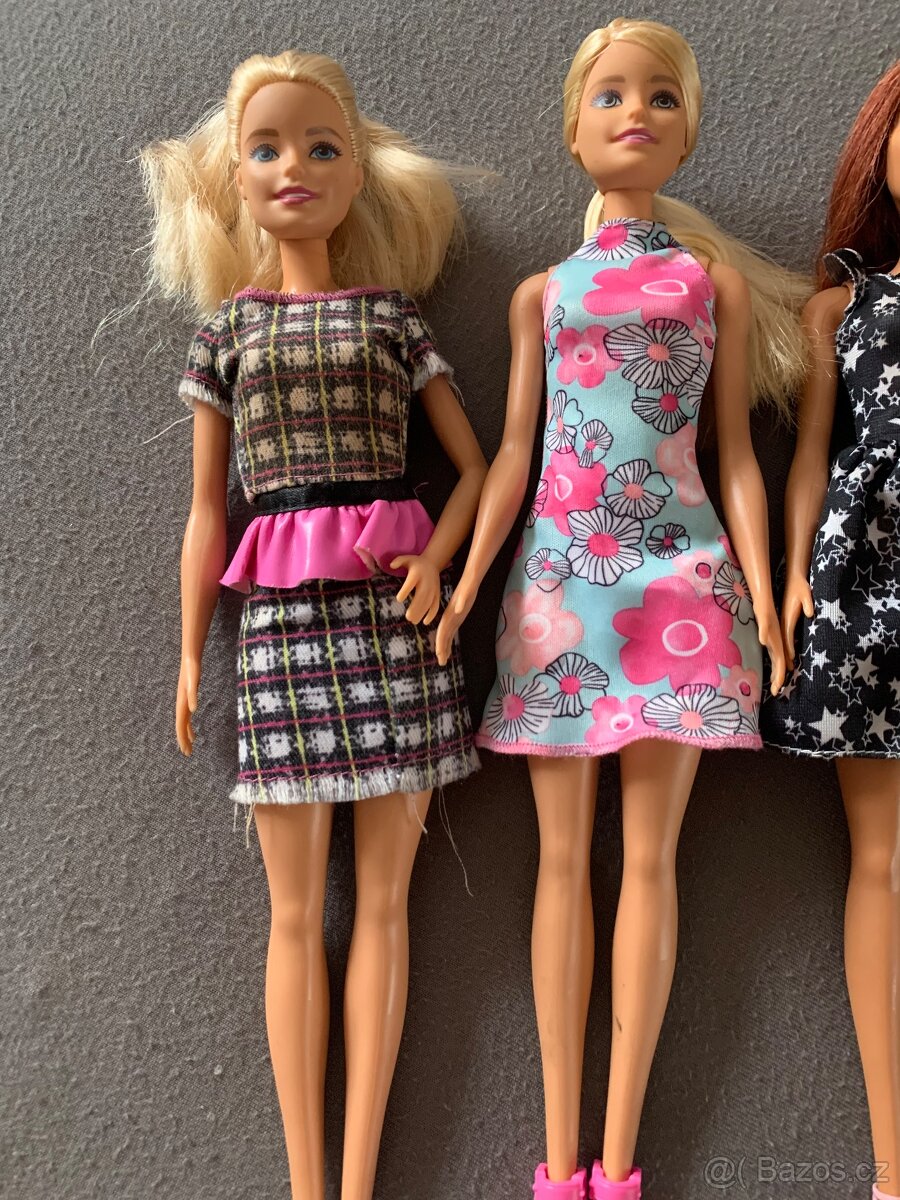Sada Barbie panenek - 2