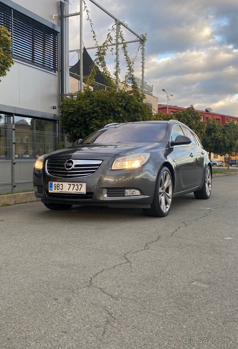 Opel Insignia 2.0 cdti - 2