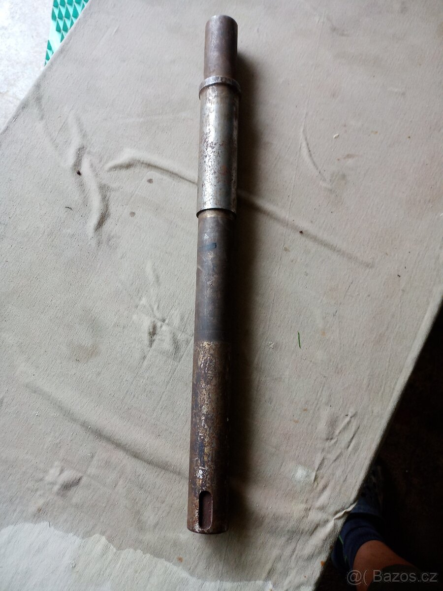 ZETOR 4011 - DÍLY PŘEDNÍ NÁPRAVY - 2