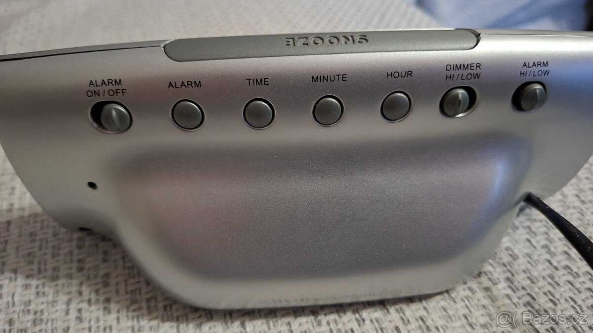 Digitální budík JVD - 2