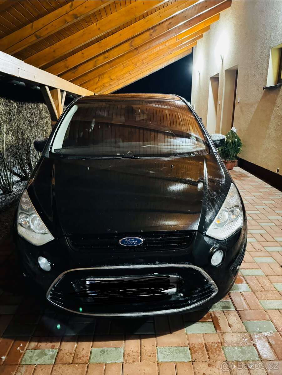 Ford S-Max 2.0 Tdci, 7-míst,2013 Titanium - 2