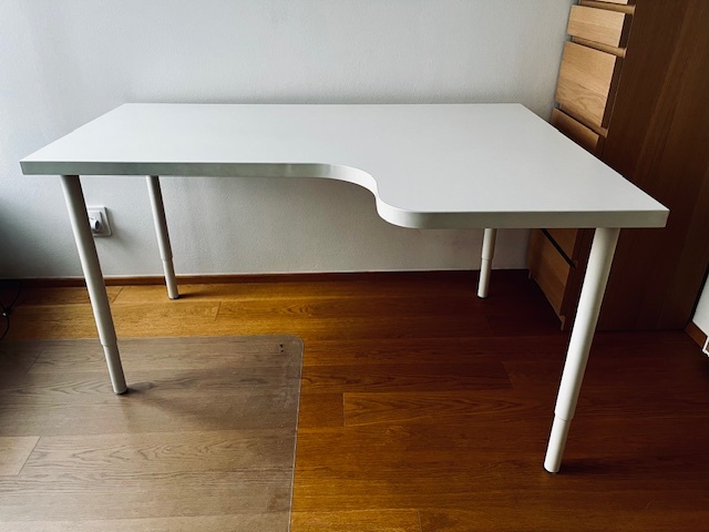 Pracovní stůl tvaru L - 2