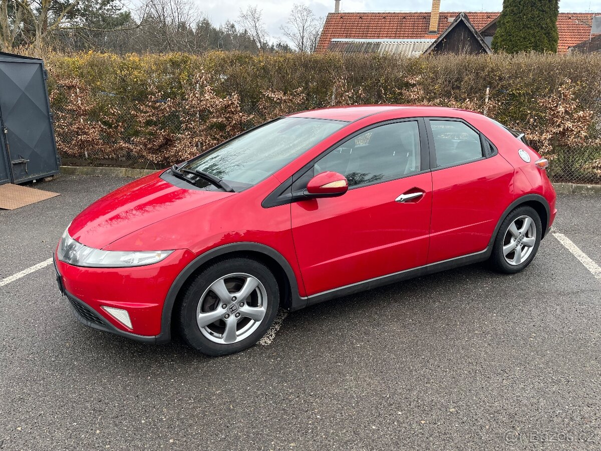 Honda Civic 8.gen. - 2