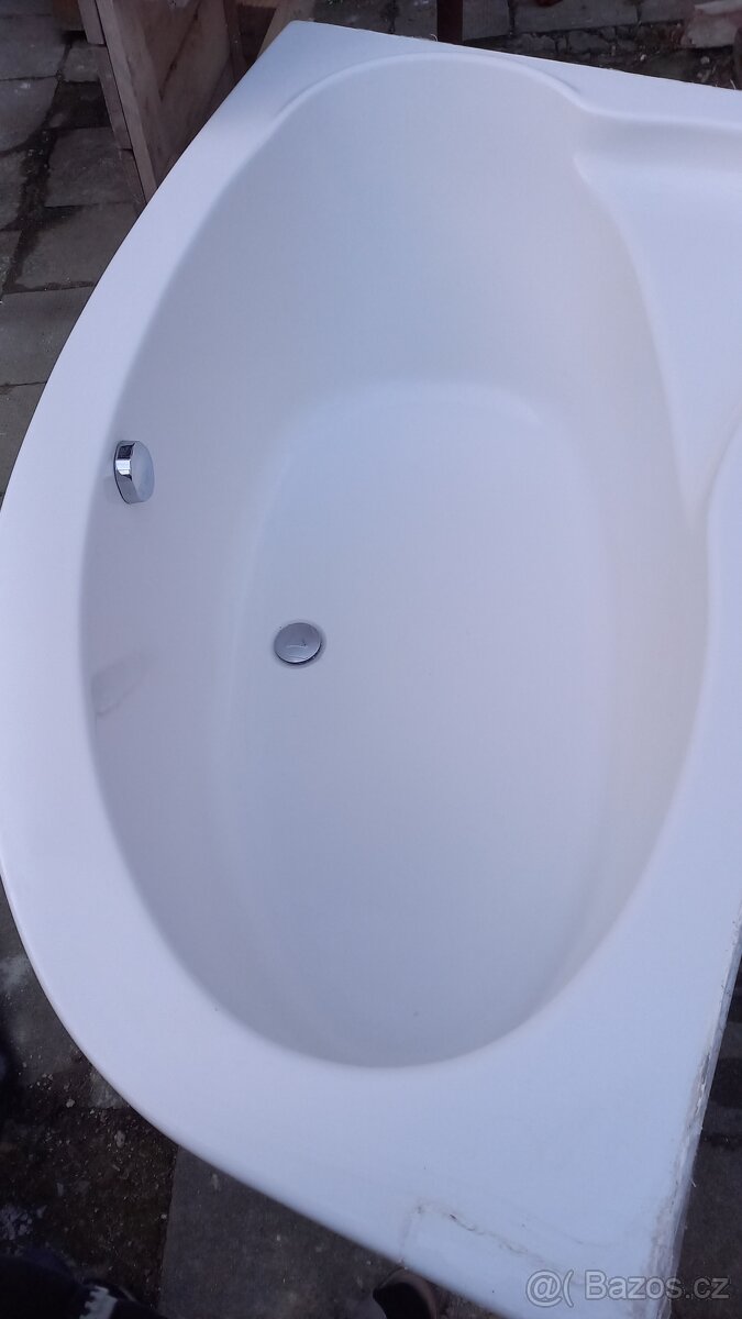 Rohová vana - 2