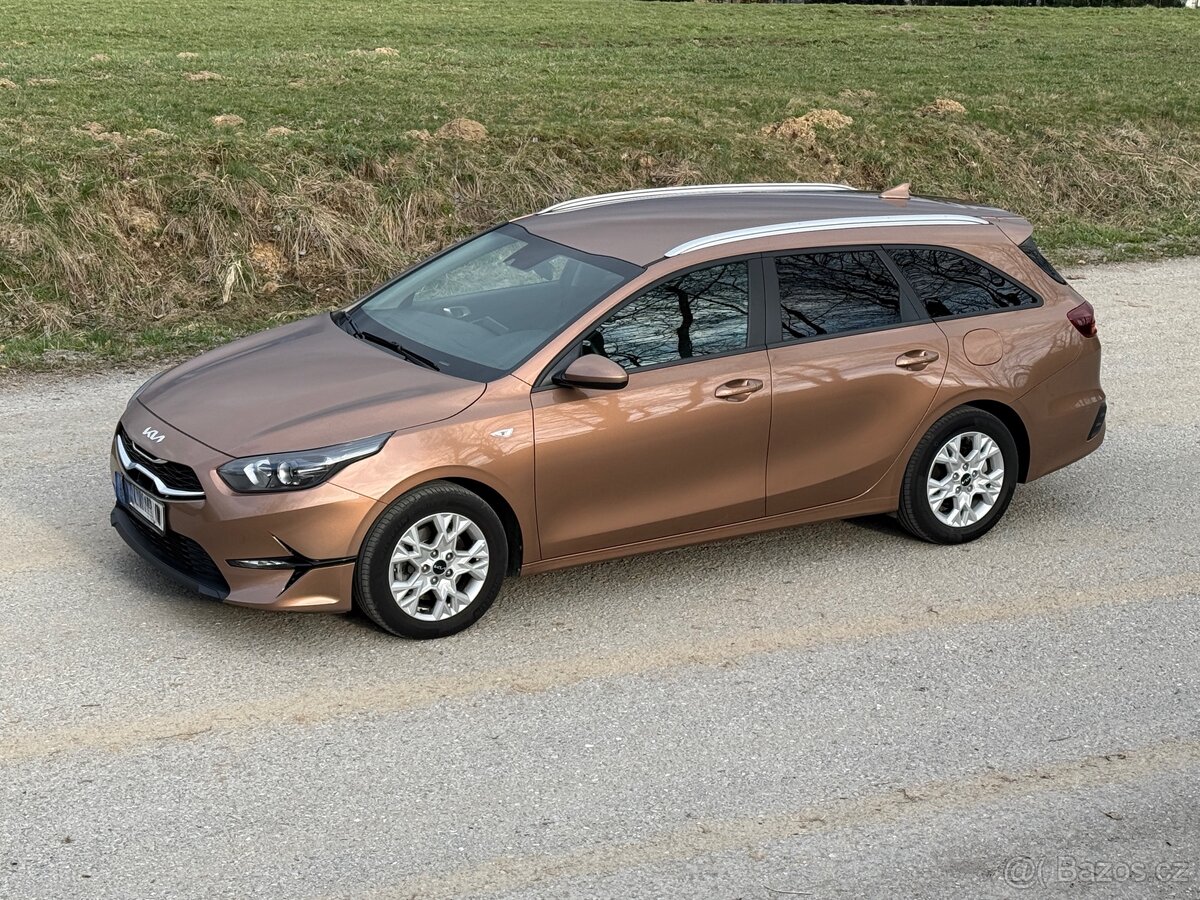 KIA Ceed sw 25tis km 3roky záruka. - 2