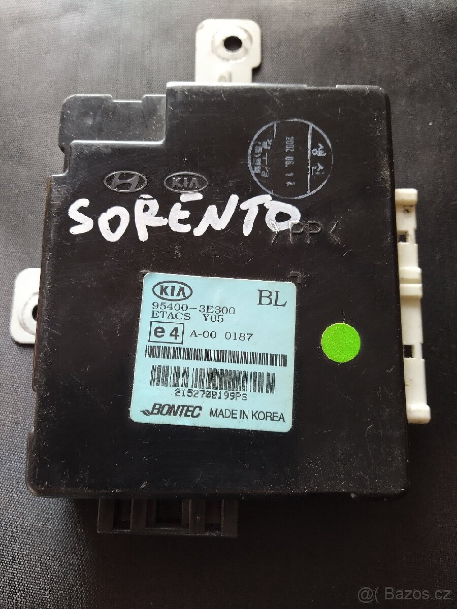 Kia Sorento - 2