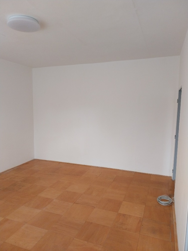 Slunný byt 1+1 v Třinci, ul. Lidická – výborná lokalita - 2