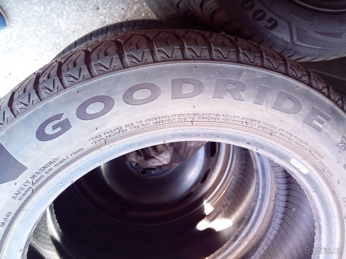 Celoroční pneu 2 ks zn. GOODRIDE rozměr 165/65 R 15 - 2